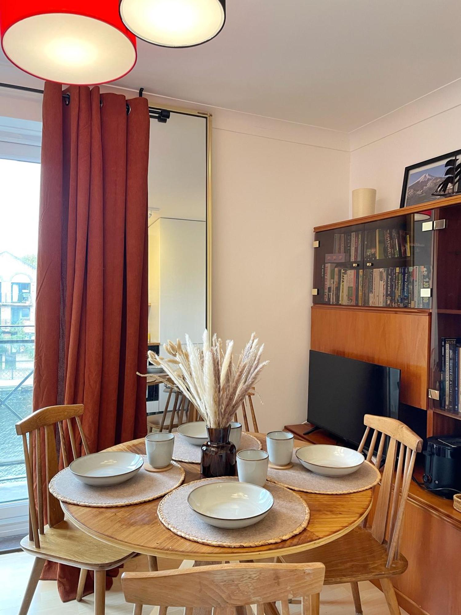 Canary Wharf Waterside Flat * Londres